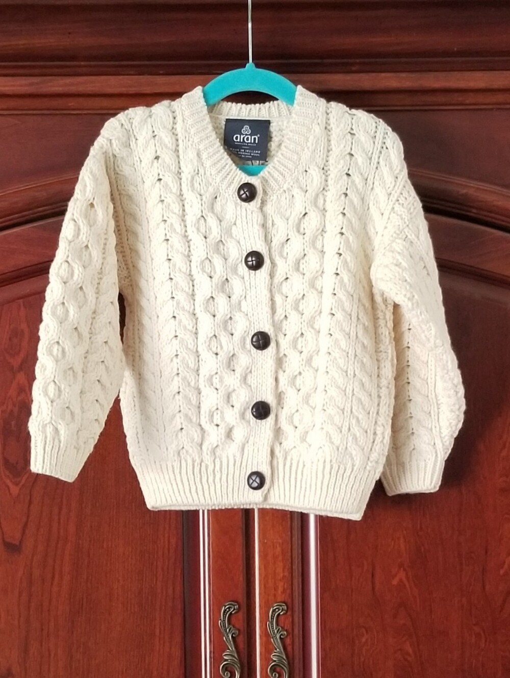 NWT Aran Woollen Mills Ireland 100% Merino Wool Cream Cable Knit Cardigan Size S